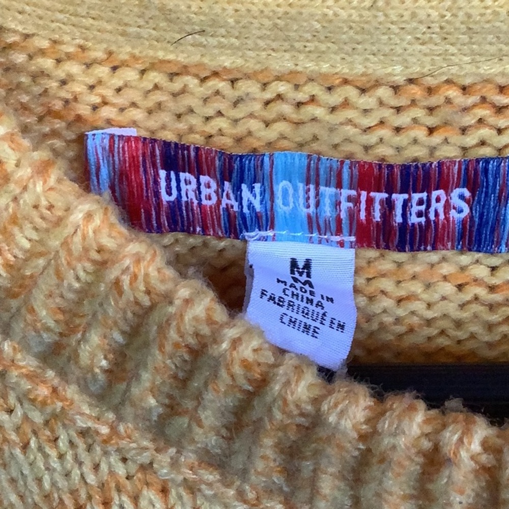 Urban Outfitters Yellow and Brown Gradient Sweater - Picture 4 of 6